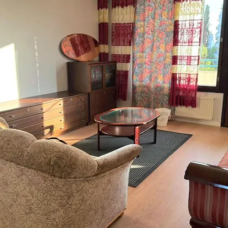Cozy Double In بيت ضيافة إسبو